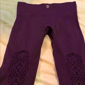 Climawear 3/4 sexy cutout Leggings